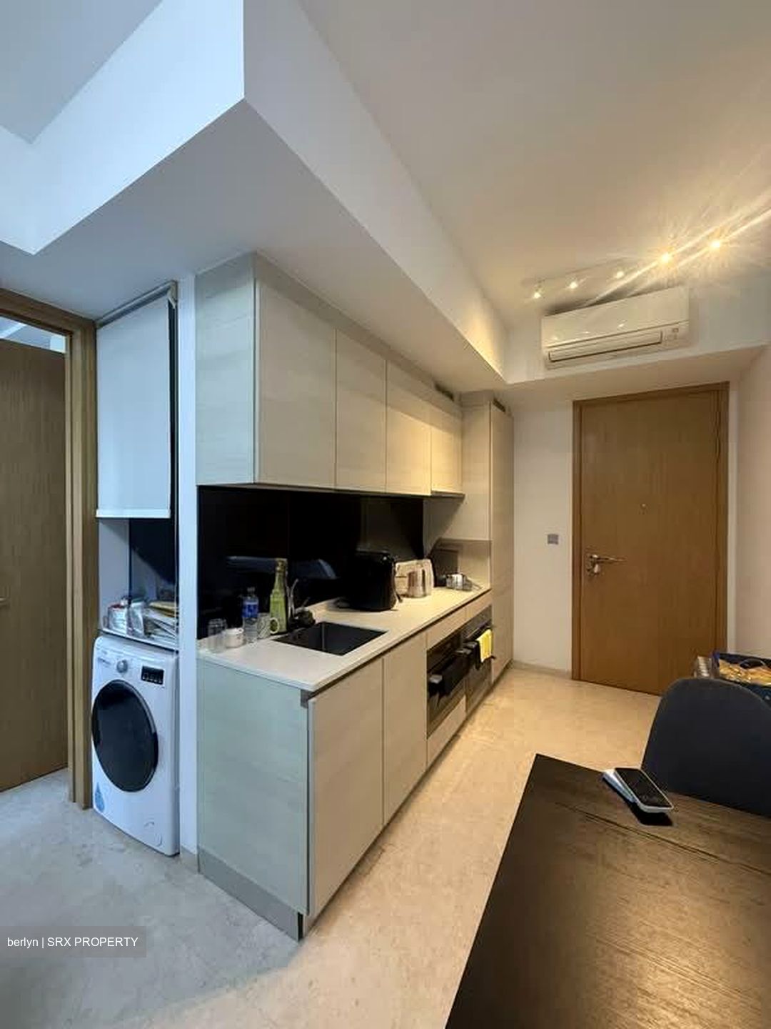 6 Derbyshire (D11), Condominium #587755951